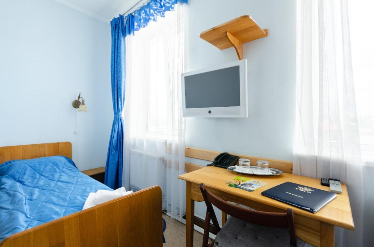 Готель Тиса Петропавлівська Борщагівка Екстер'єр фото